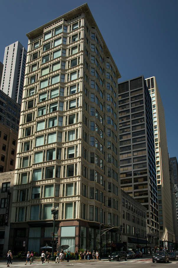 Reliance Building – вызов архитектурным традициям 