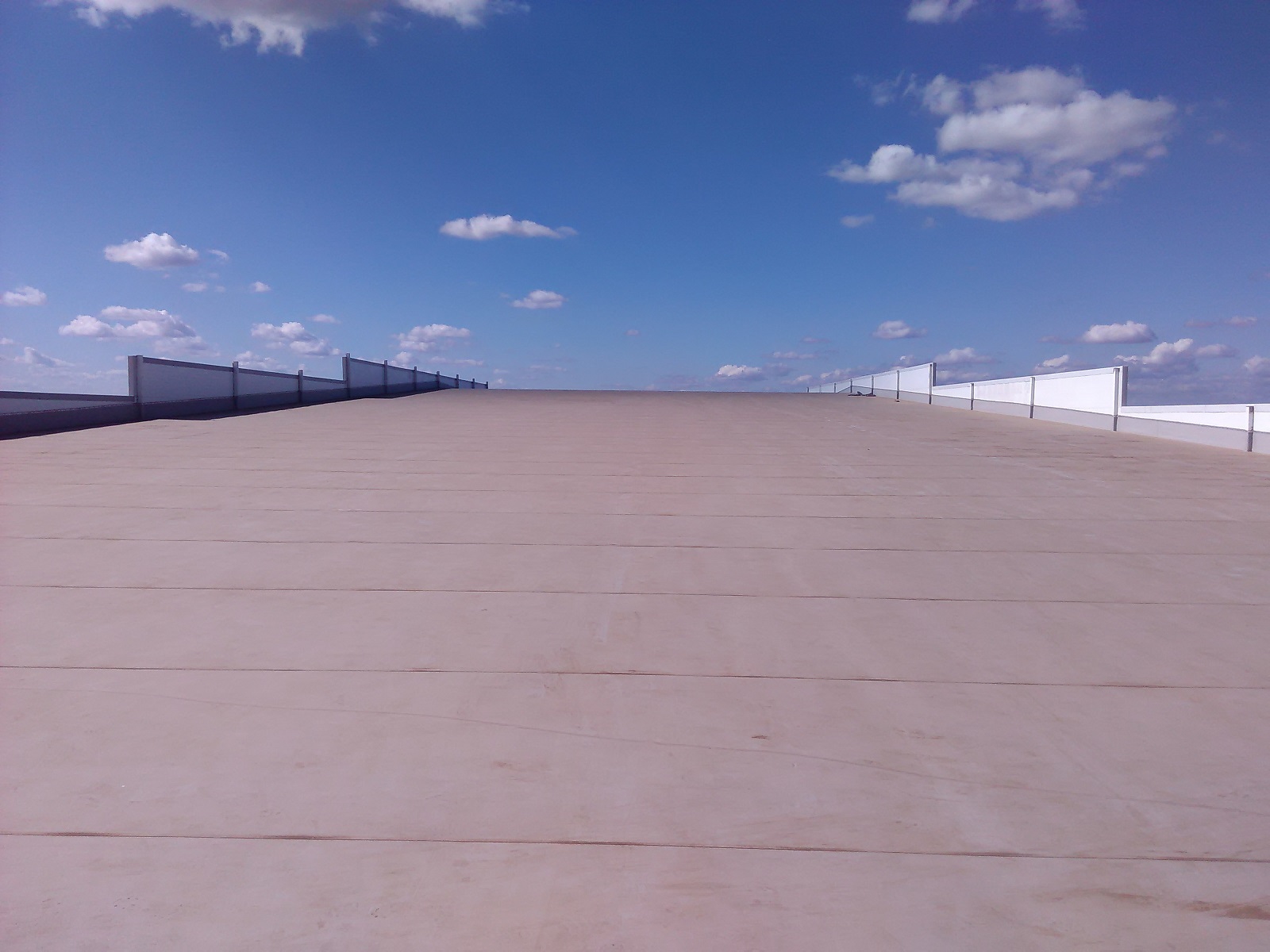 Кровли с комбинированной теплоизоляцией: 10 лет успешного применения в России